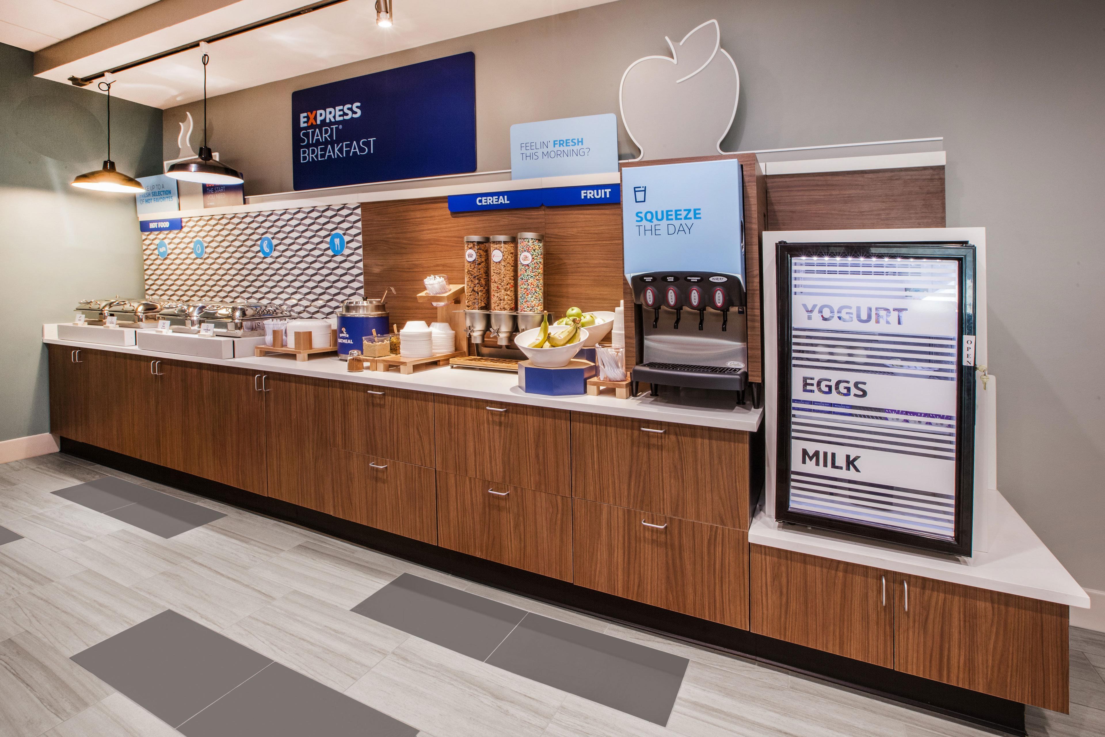 Express & Dfw West - By Ihg Hurst
