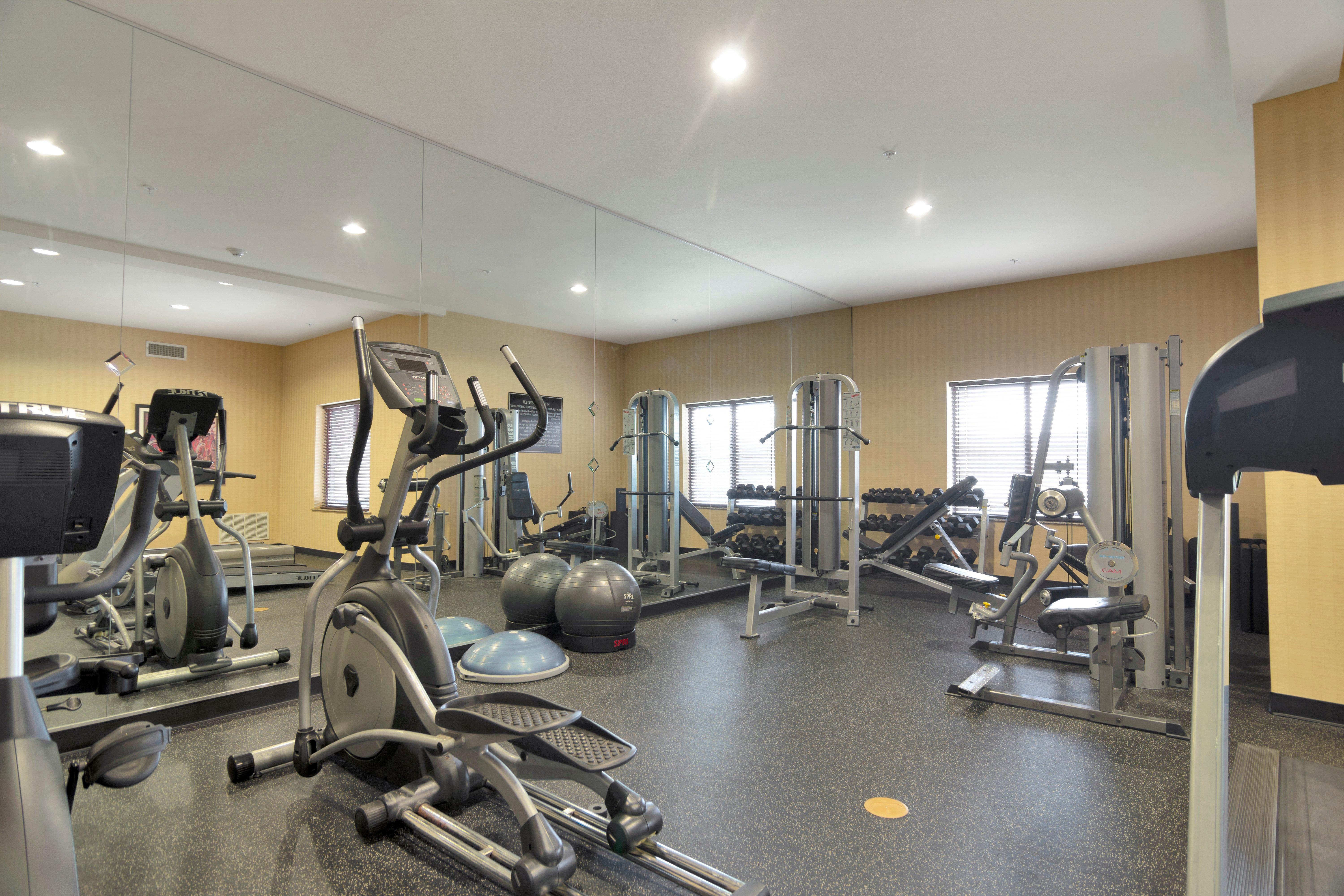Express & Dfw West - By Ihg 3* Hurst