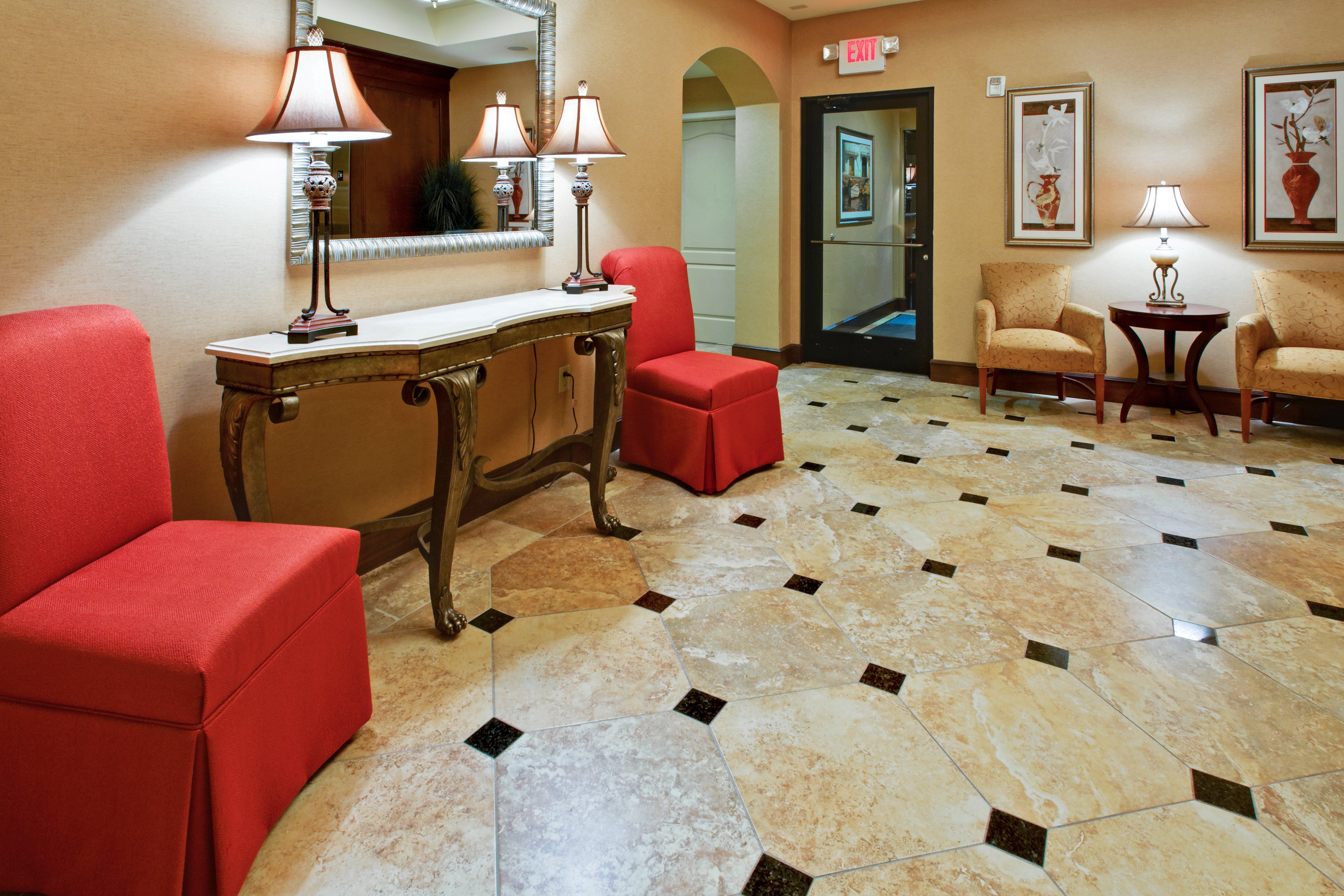 Express & Dfw West - By Ihg 3*