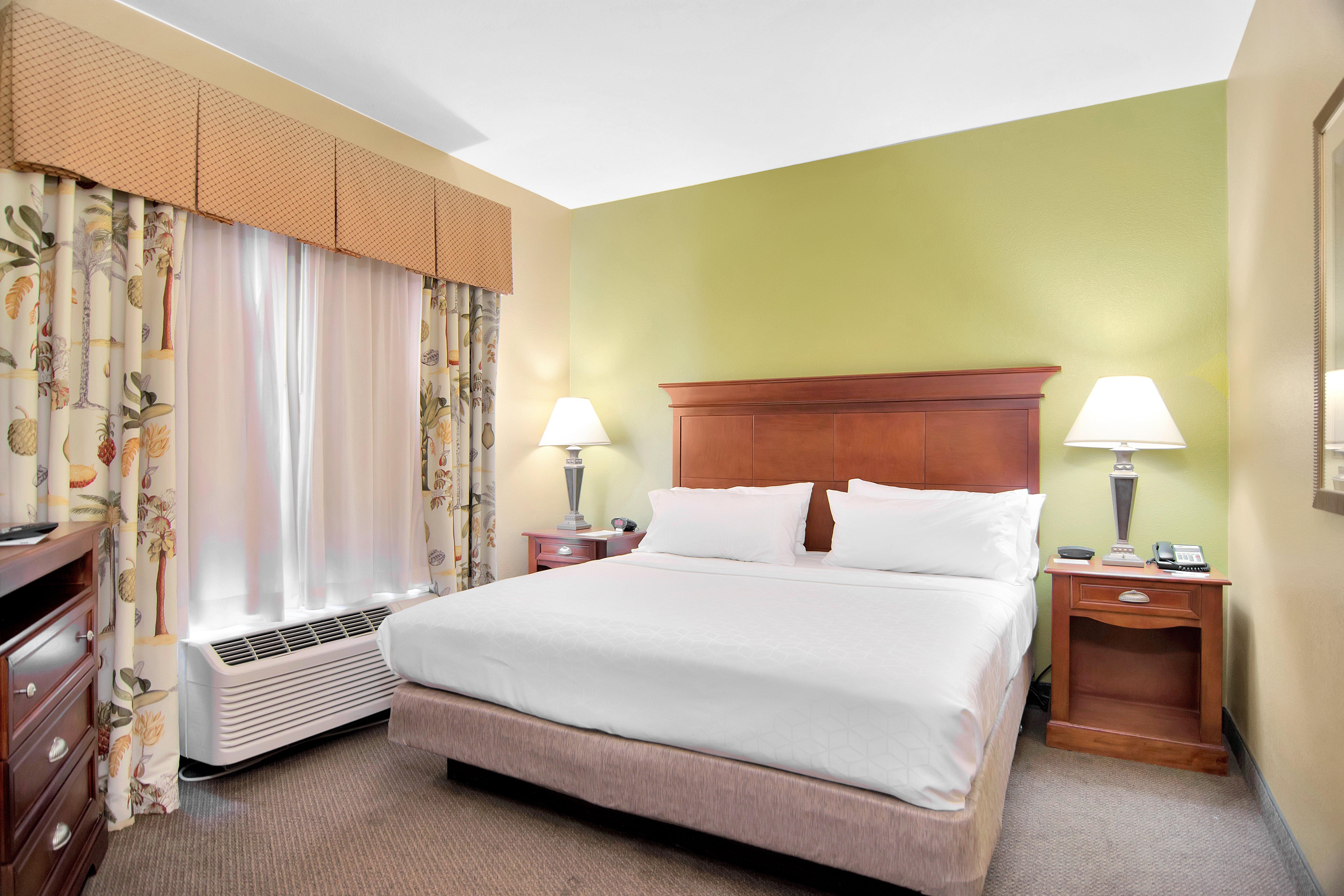 Express & Dfw West - By Ihg 3* Hurst