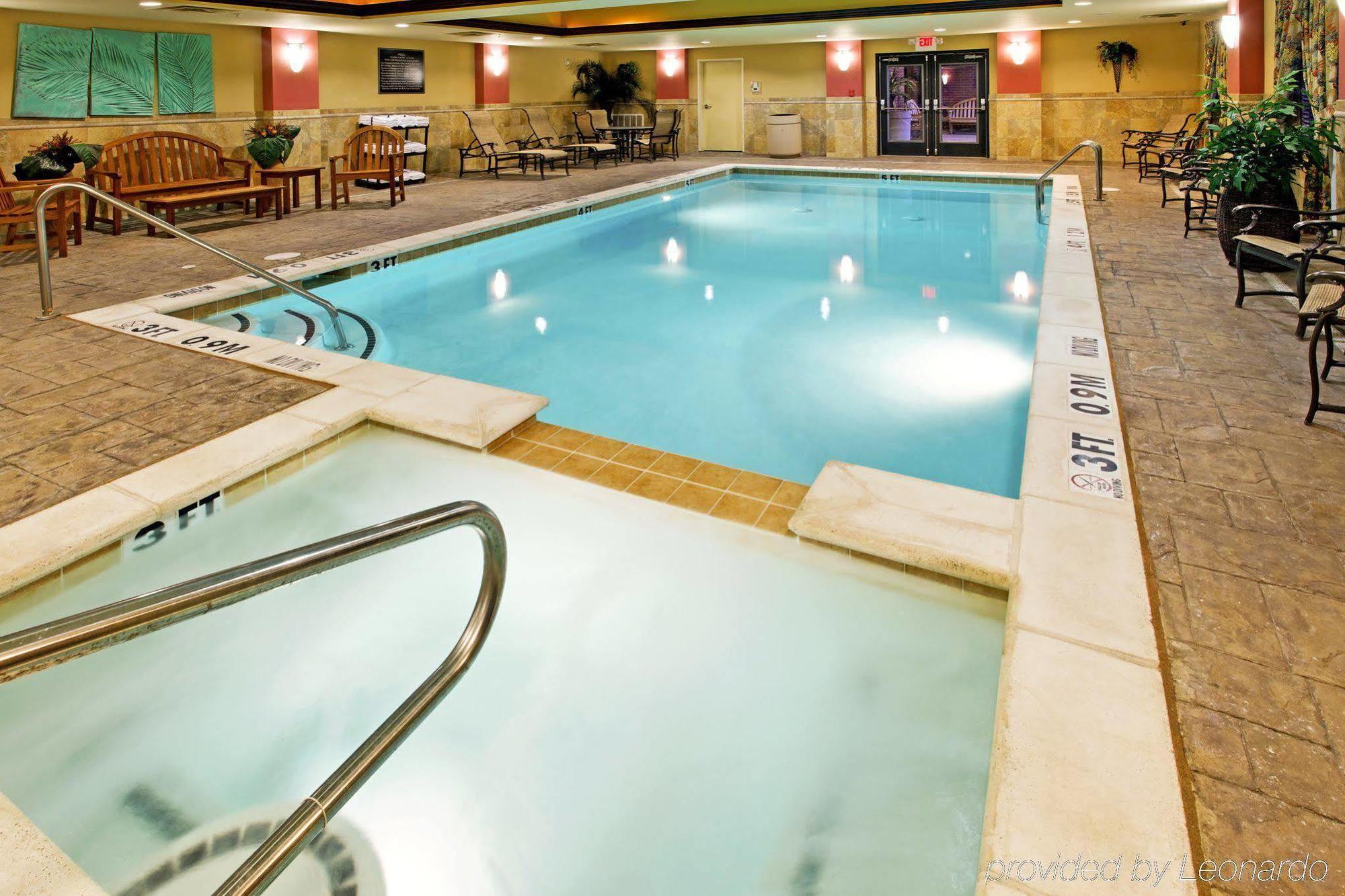 Express & Dfw West - By Ihg Hotel Hurst